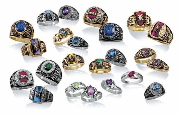 Sophomore class rings