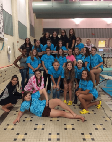 Girls Swim Team Wins Sportsmanship Award