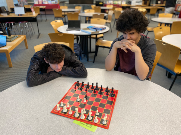 The Great Chess Rivalry: Jimmy Schwarz vs Al-Mamoun Saleh