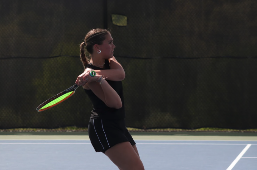 PHOTOS:: Girls Tennis v Seymour 5/13
