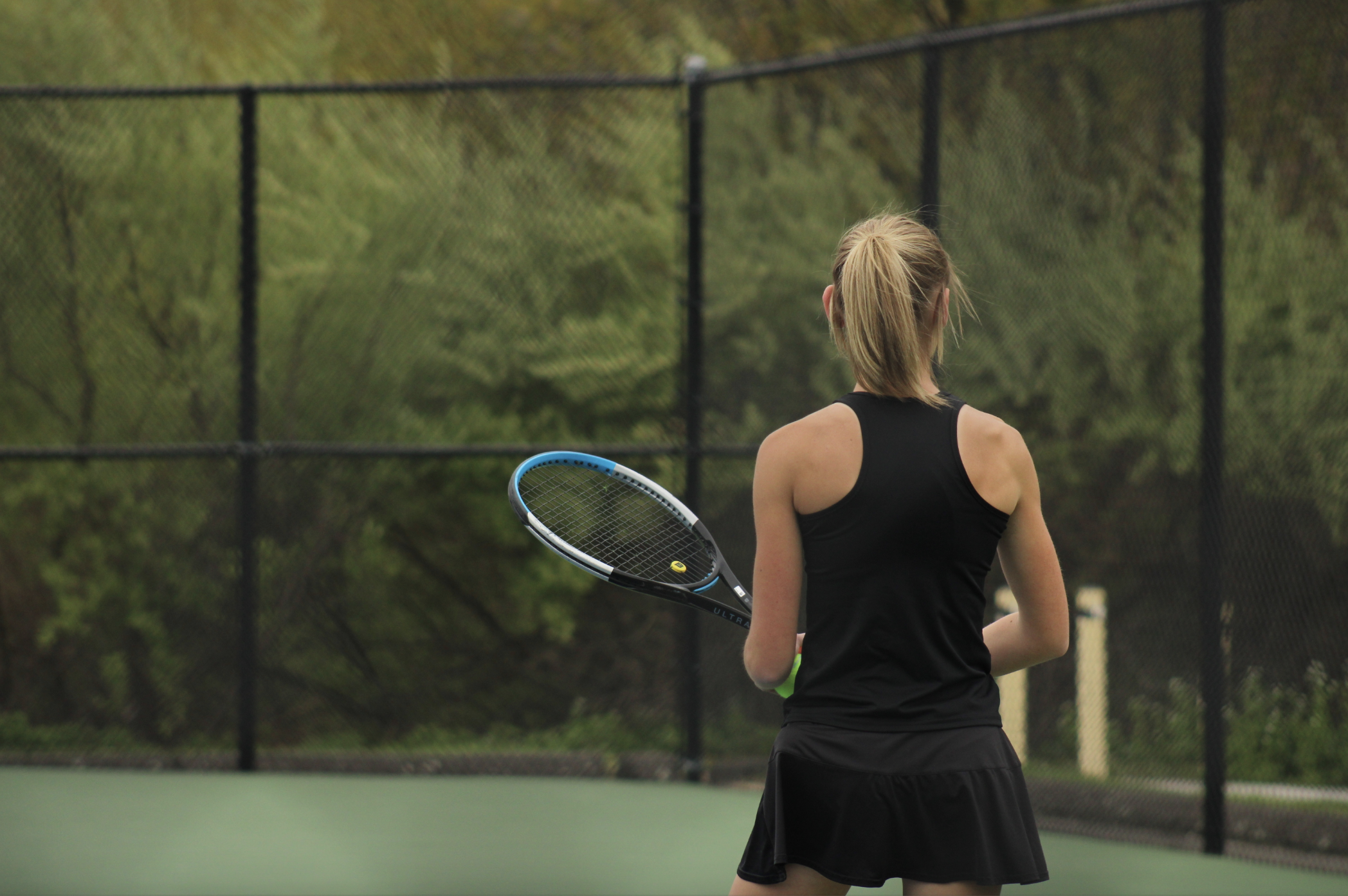 PHOTOS::Girls Tennis v. Holy Cross 4/28