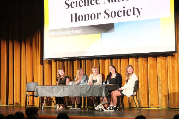 PHOTOS:: Science National Honor Society