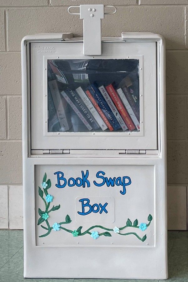 Woodland’s Little Free Library